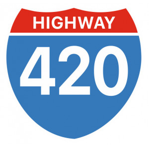 Наклейка на авто High Way 420 версия 2